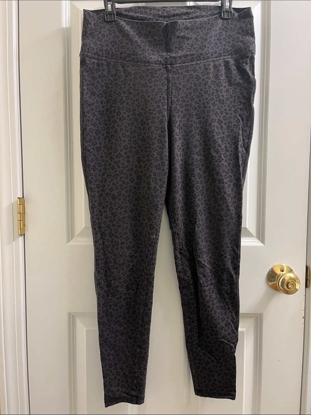 Old Navy High-Rise Leopard Print Leggings - Black